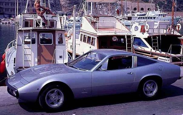 Ferrari 365 GTC4